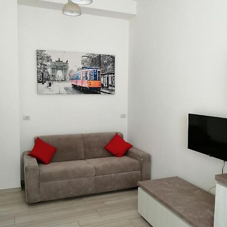Appartamento Comodo Per Milano E Rho Fiera エクステリア 写真