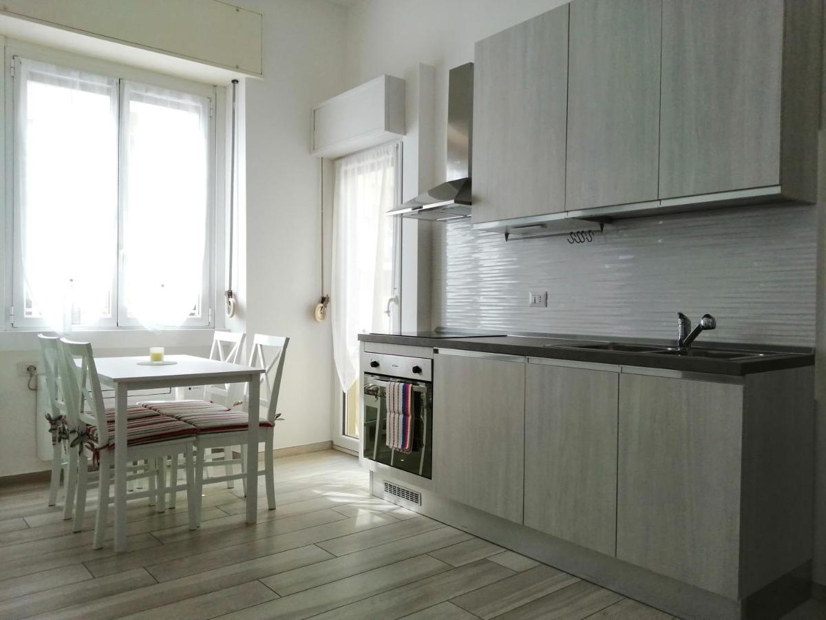 Appartamento Comodo Per Milano E Rho Fiera エクステリア 写真